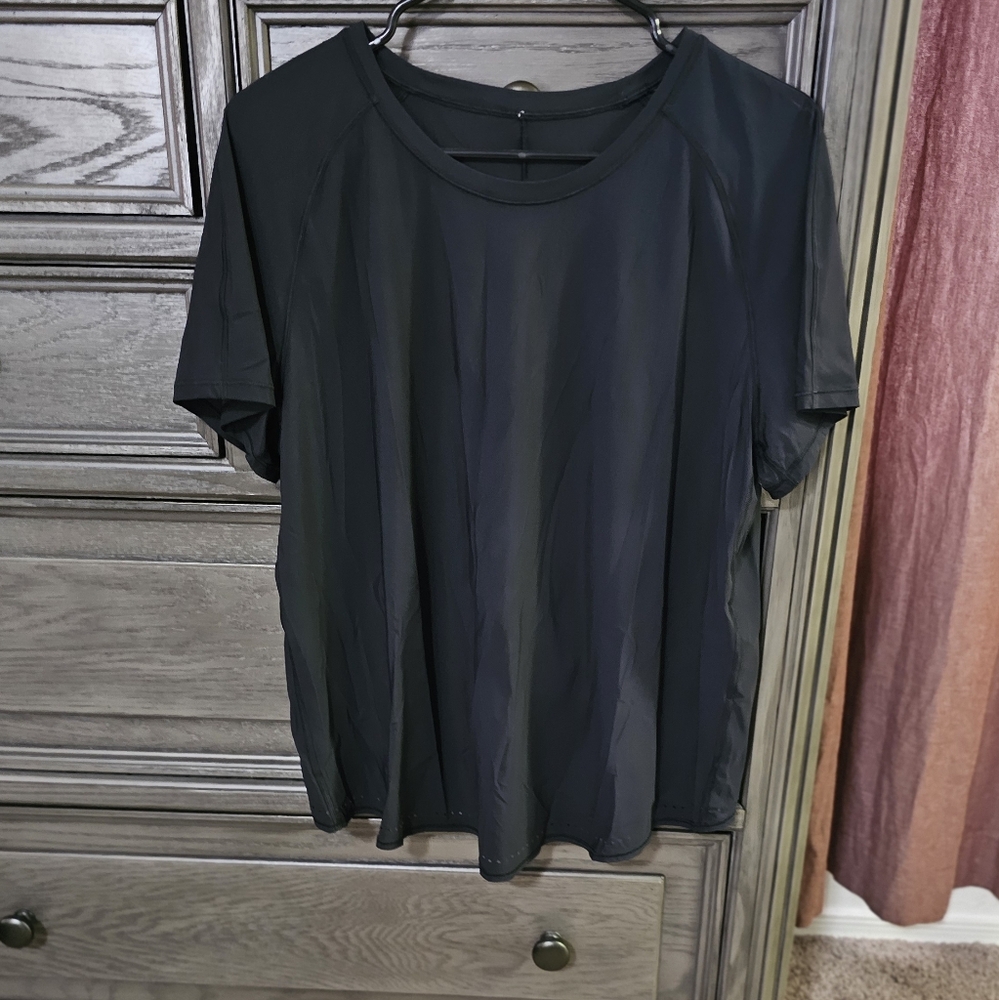 Lululemon Shirt - Picture 4 of 4